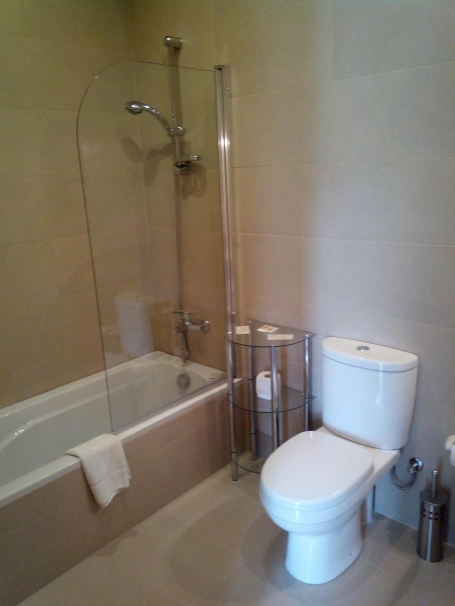Point De Vue Guesthouse Рабат Стая снимка